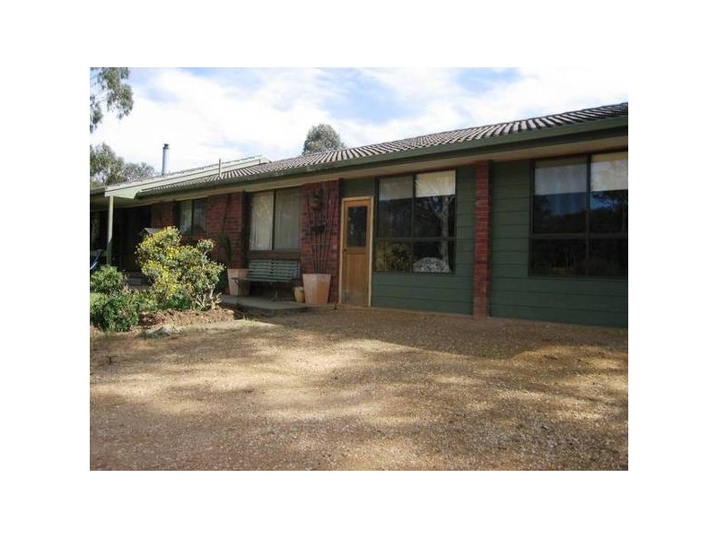 1327 Eppalock Road, Strathfieldsaye VIC 3551