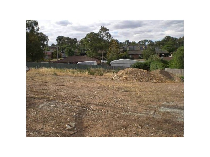 5 Alpaca Court, Kangaroo Flat VIC 3555