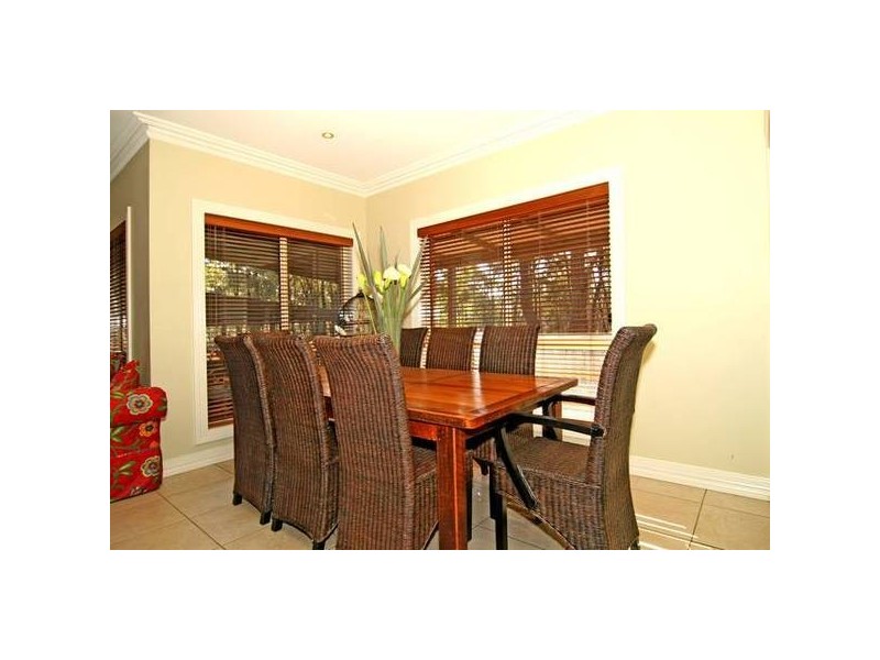 30 Braeside Drive, Junortoun VIC 3551