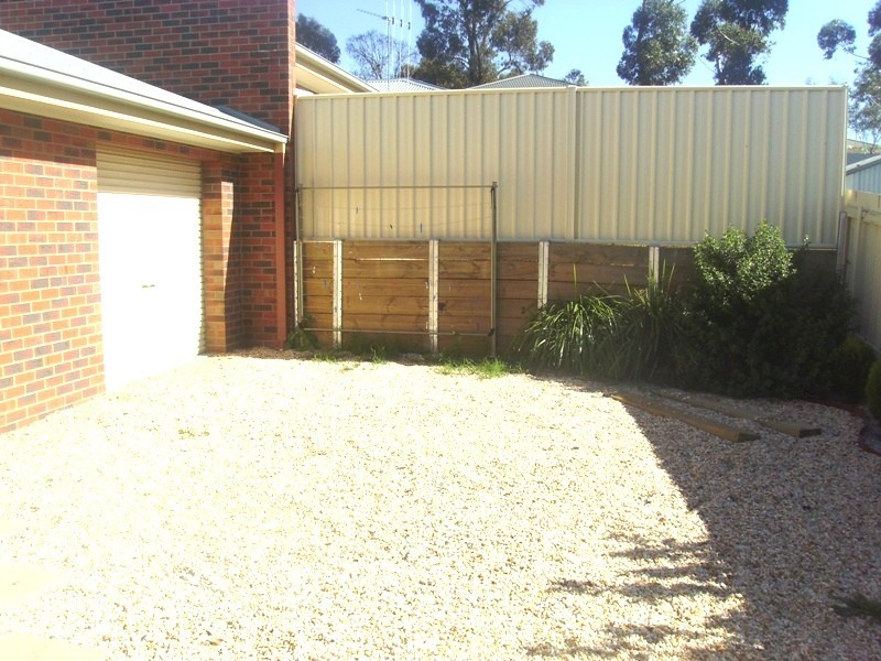 3/102B Chum Street, Golden Square VIC 3555