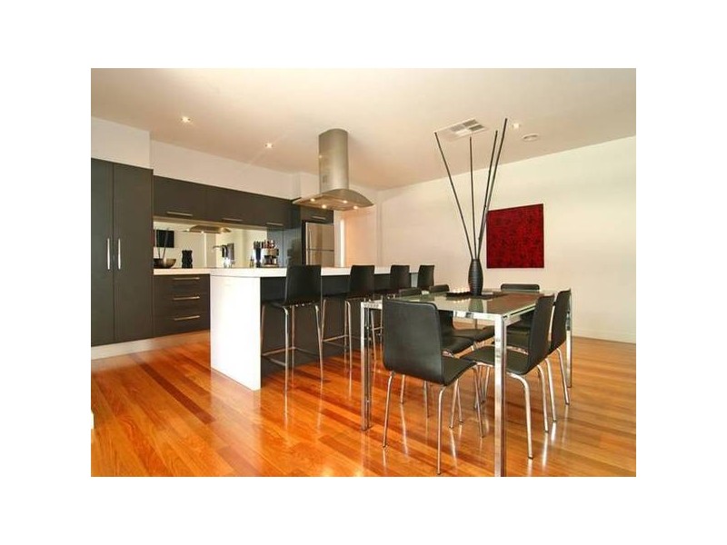 14 Vincent Drive, Strathdale VIC 3550