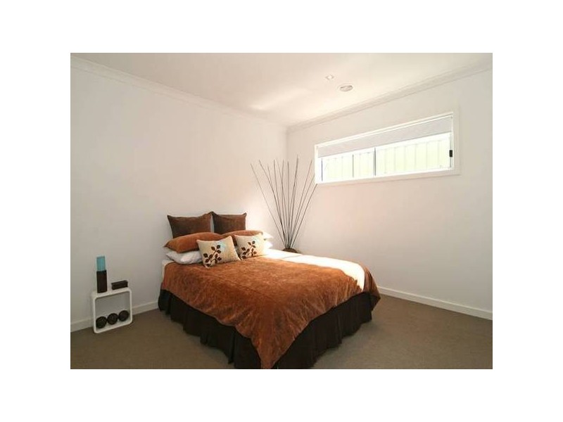 14 Vincent Drive, Strathdale VIC 3550