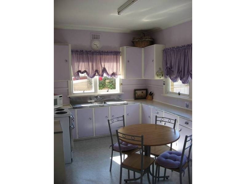 22 Houston Street, Quarry Hill VIC 3550