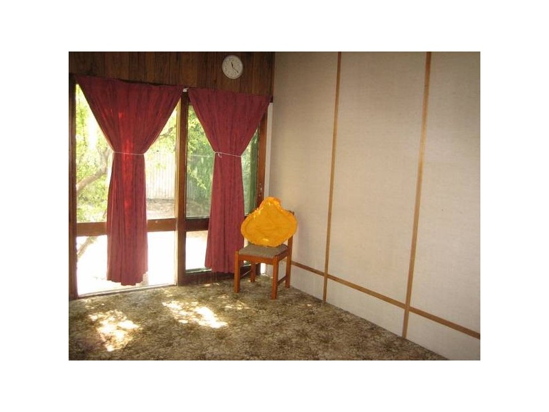 31 Danson Avenue, Kangaroo Flat VIC 3555