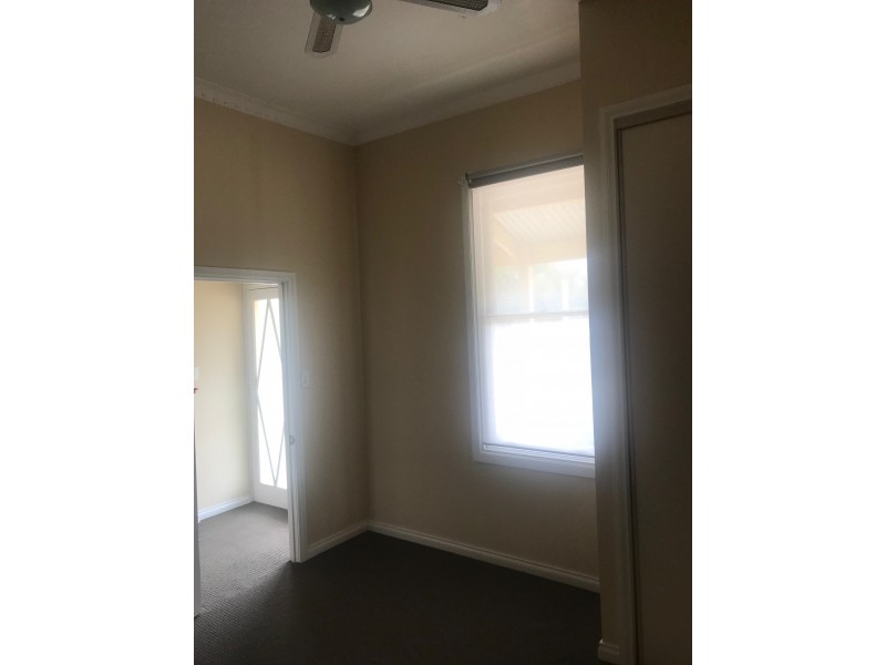 18 Russell Street, Quarry Hill VIC 3550