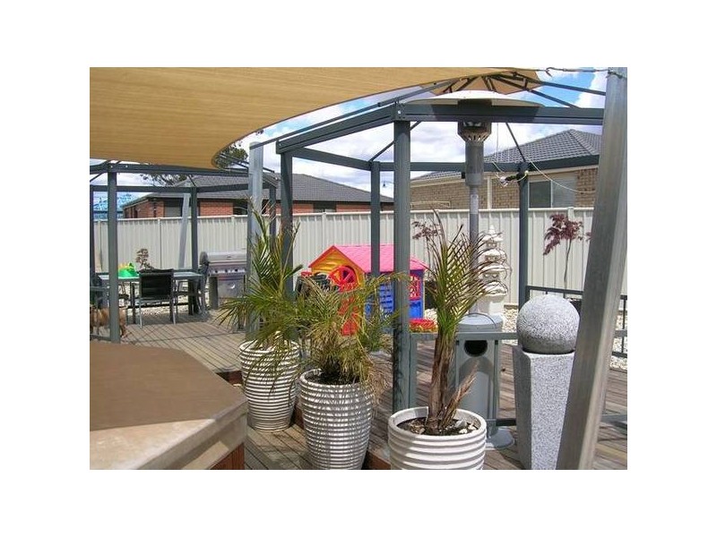 31 Manna Gum Drive, Epsom VIC 3551