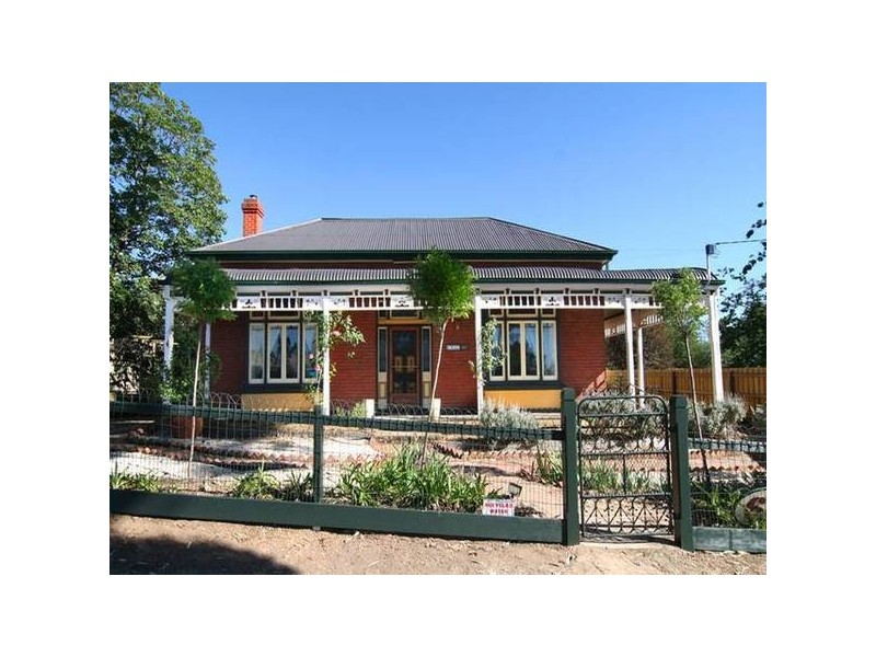 64 Marong Road, Bendigo VIC 3550