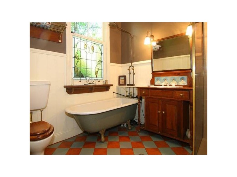 64 Marong Road, Bendigo VIC 3550