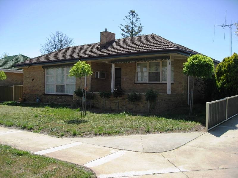 7 Ewing Avenue, Flora Hill VIC 3550