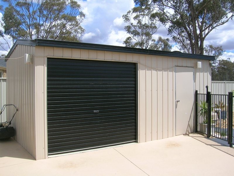 31 Mannagum Drive, Epsom VIC 3551