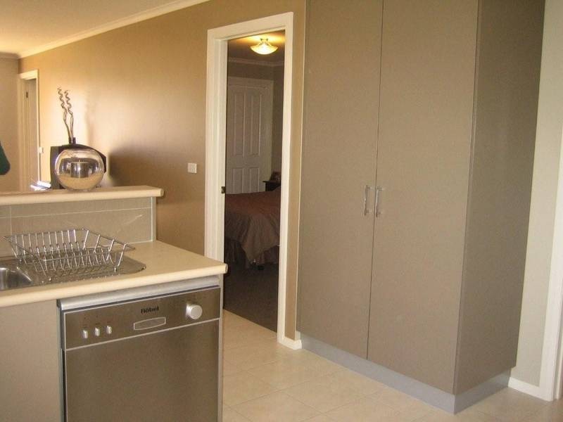 2/50 Mistletoe Street, Golden Square VIC 3555