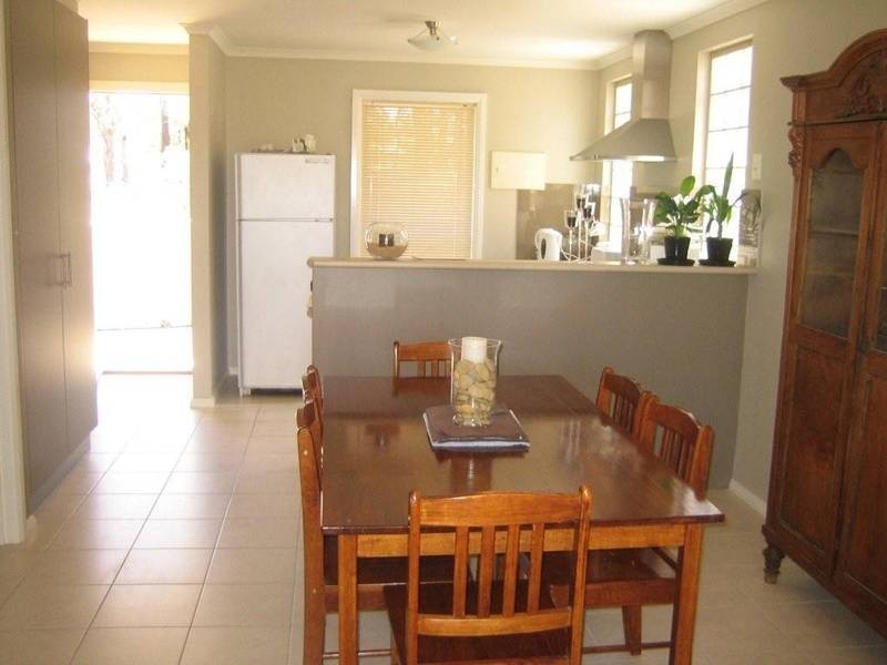 2/50 Mistletoe Street, Golden Square VIC 3555