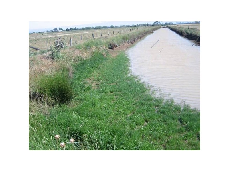 1 Hanson Road, Rochester VIC 3561