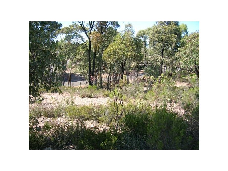 6 Kathleen Terrace, Maiden Gully VIC 3551