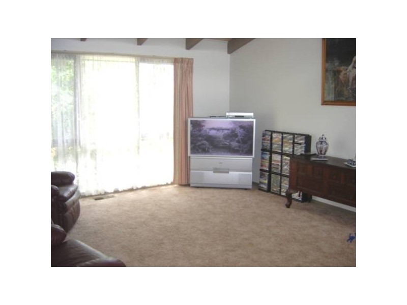 2 Bambara Close, Strathdale VIC 3550