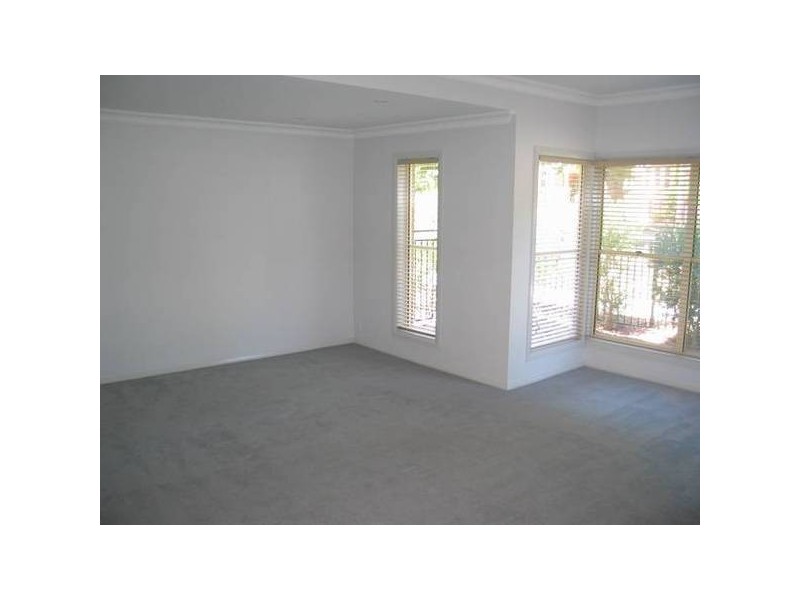 10 Wisteria Court, Flora Hill VIC 3550