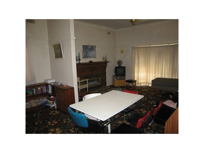 5 Church Street, Eaglehawk VIC 3556