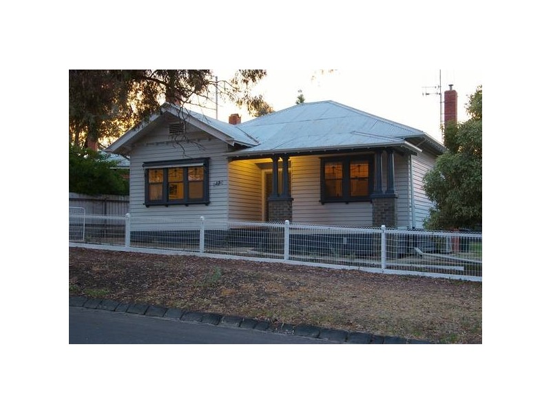 17 Brougham Street, Bendigo VIC 3550