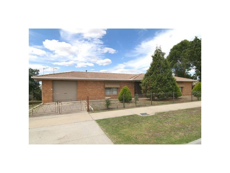 2 Strickland Road, East Bendigo VIC 3550