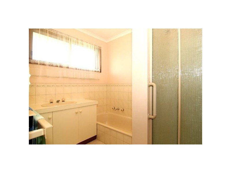 2 Strickland Road, East Bendigo VIC 3550