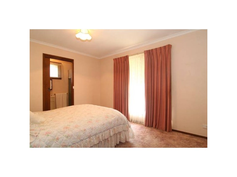 2 Strickland Road, East Bendigo VIC 3550