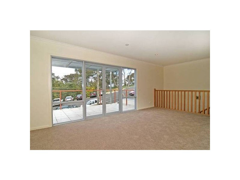 2/22 Sharon Street, Flora Hill VIC 3550