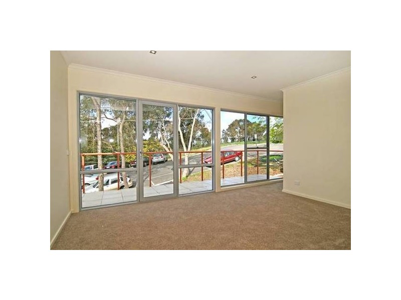 2/22 Sharon Street, Flora Hill VIC 3550