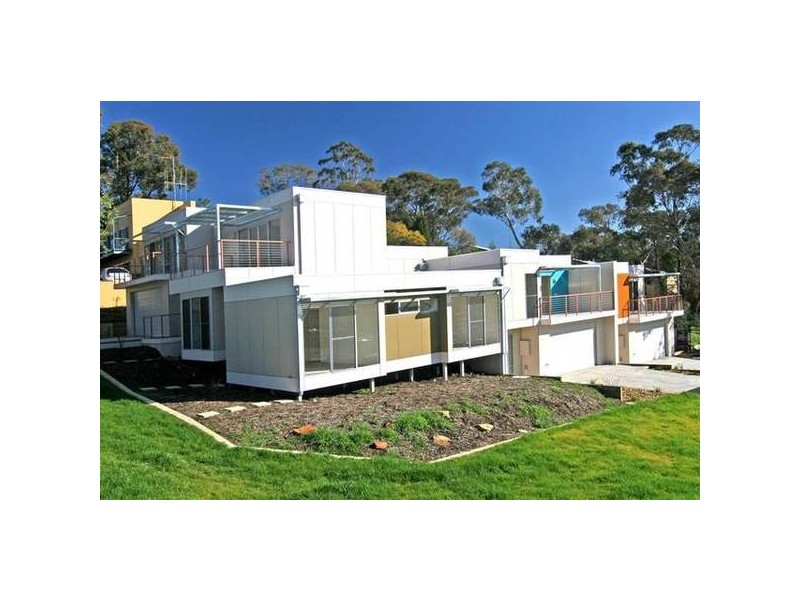 2/22 Sharon Street, Flora Hill VIC 3550