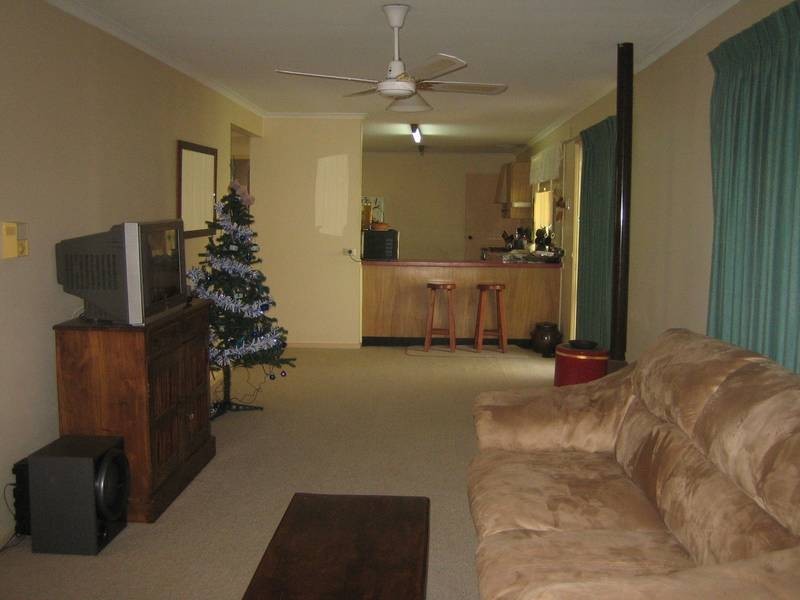 16 Bolton Drive, Strathdale VIC 3550