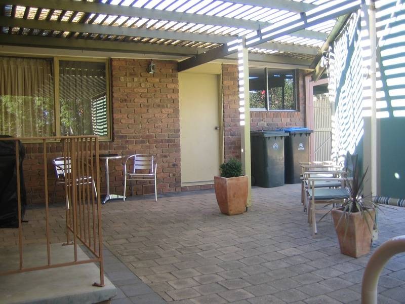 16 Bolton Drive, Strathdale VIC 3550