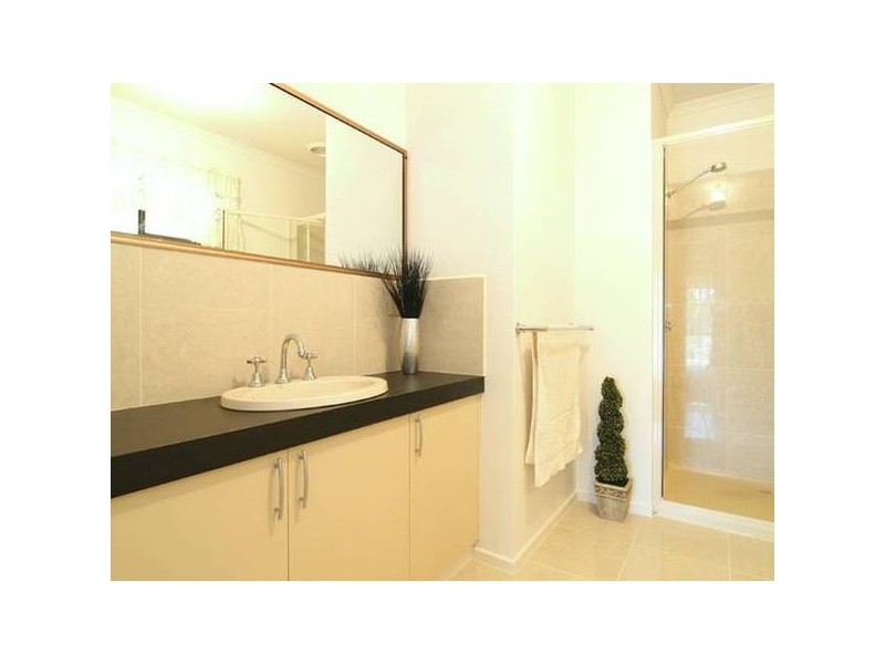 12 Melita Court, Epsom VIC 3551