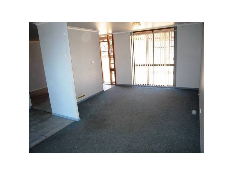 3 Hillview Street, Flora Hill VIC 3550