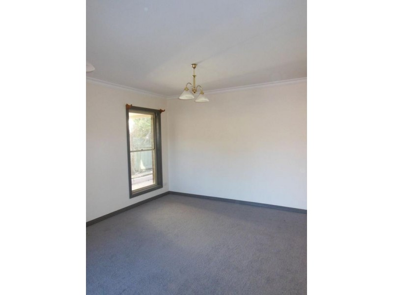 38 Olinda Street, Quarry Hill VIC 3550