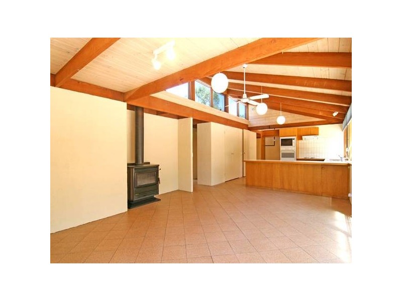13 Tandarri Road, Junortoun VIC 3551