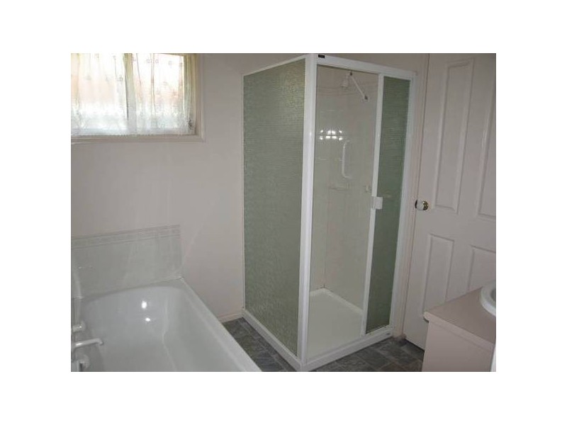 3 McCurrach Place, Strathdale VIC 3550