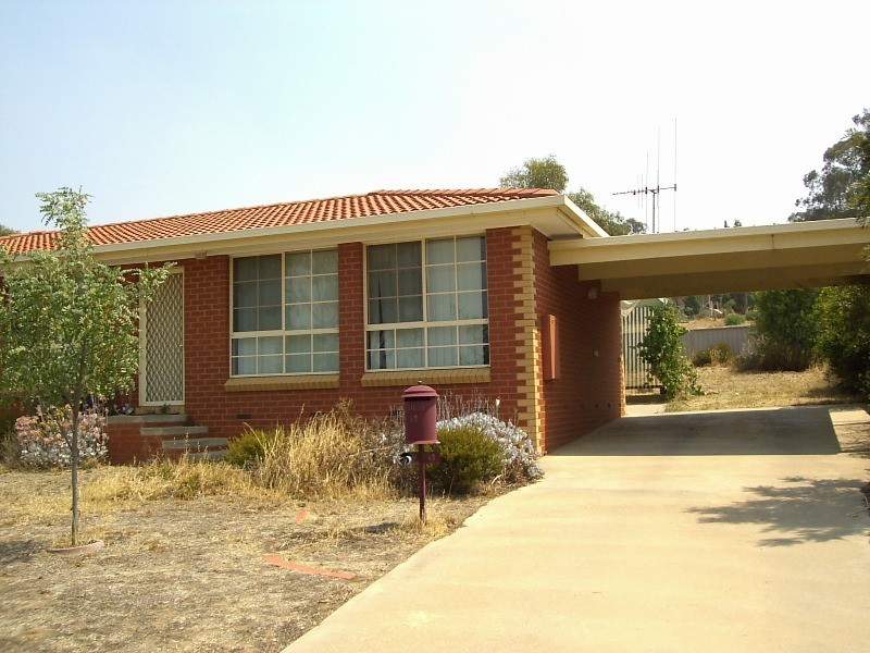 43 John Street, Kangaroo Flat VIC 3555