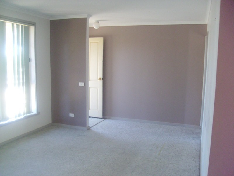 43 John Street, Kangaroo Flat VIC 3555