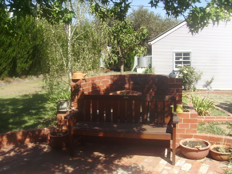 41 Hamlet Street, Quarry Hill VIC 3550