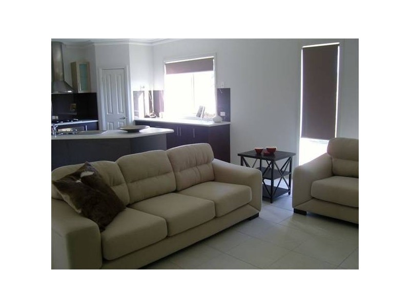 2/3 Eliza Court, Spring Gully VIC 3550