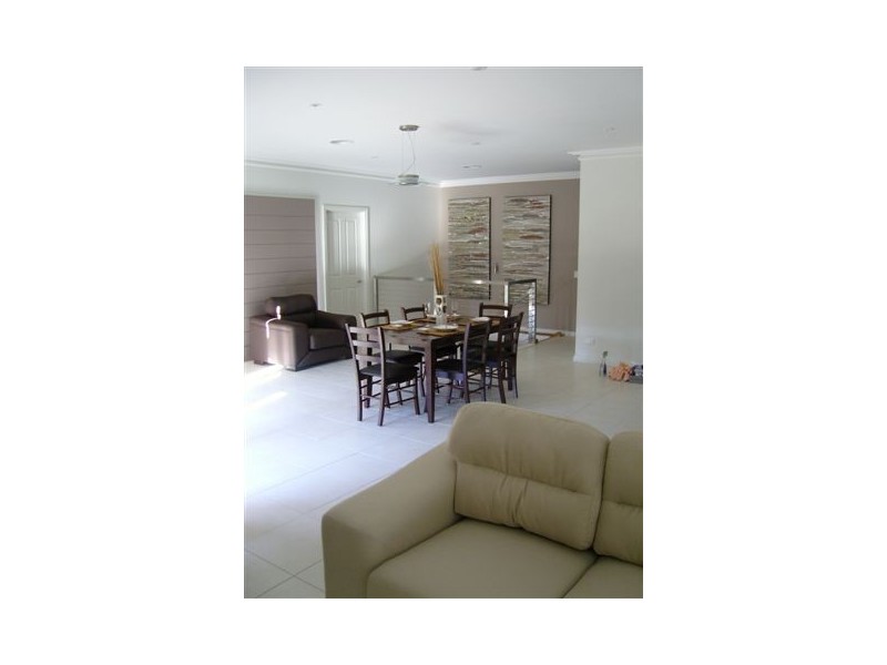 2/3 Eliza Court, Spring Gully VIC 3550