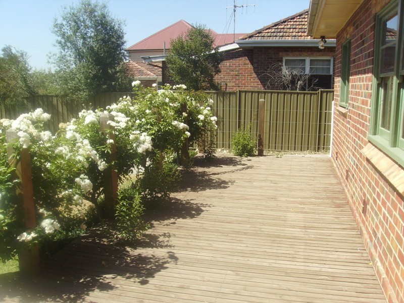 416 High Street, Golden Square VIC 3555