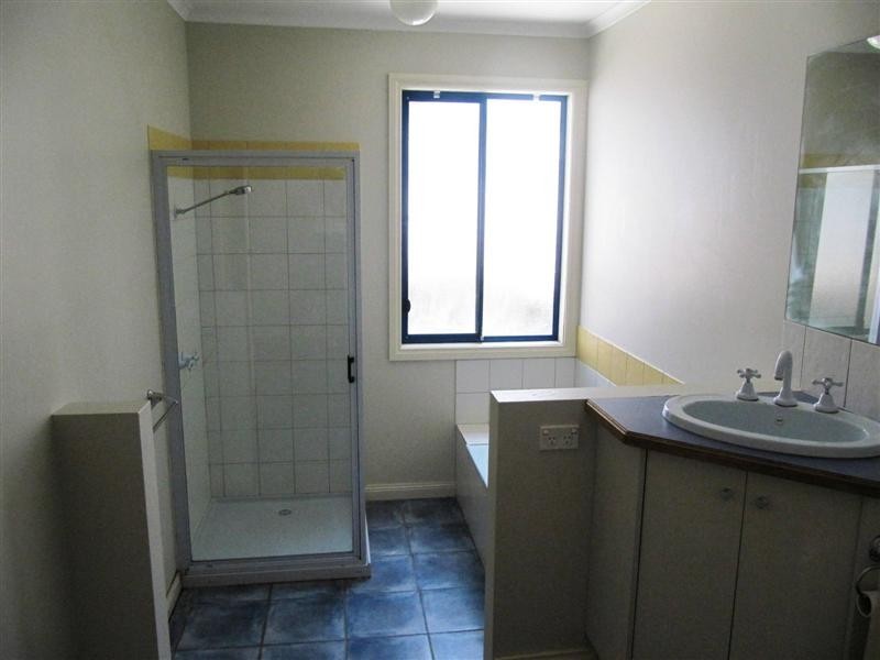 4 Jarrah Court, Spring Gully VIC 3550