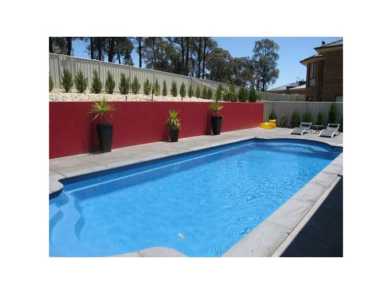 8 The Terrace, Strathdale VIC 3550