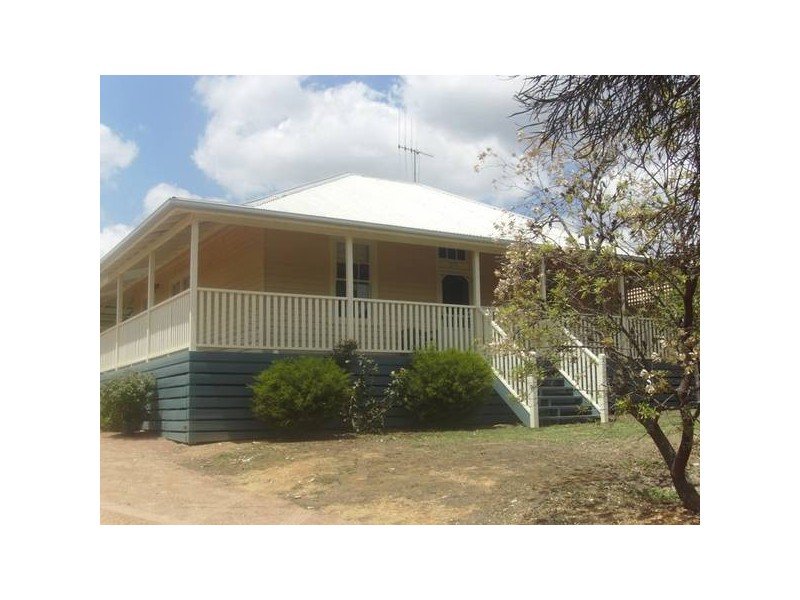 271 Allingham Street, Kangaroo Flat VIC 3555