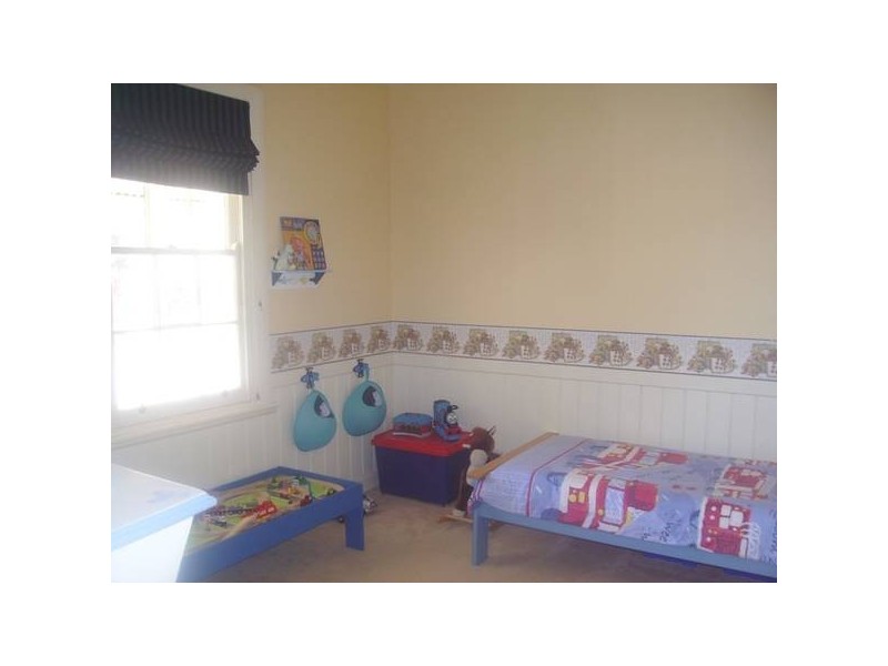 271 Allingham Street, Kangaroo Flat VIC 3555