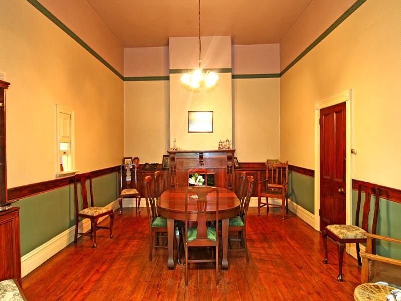 87 Gladstone Street, Quarry Hill VIC 3550