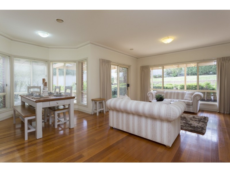 3 Bourke Drive, Strathdale VIC 3550