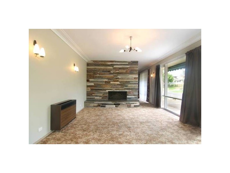 1 Wirth Street, Flora Hill VIC 3550