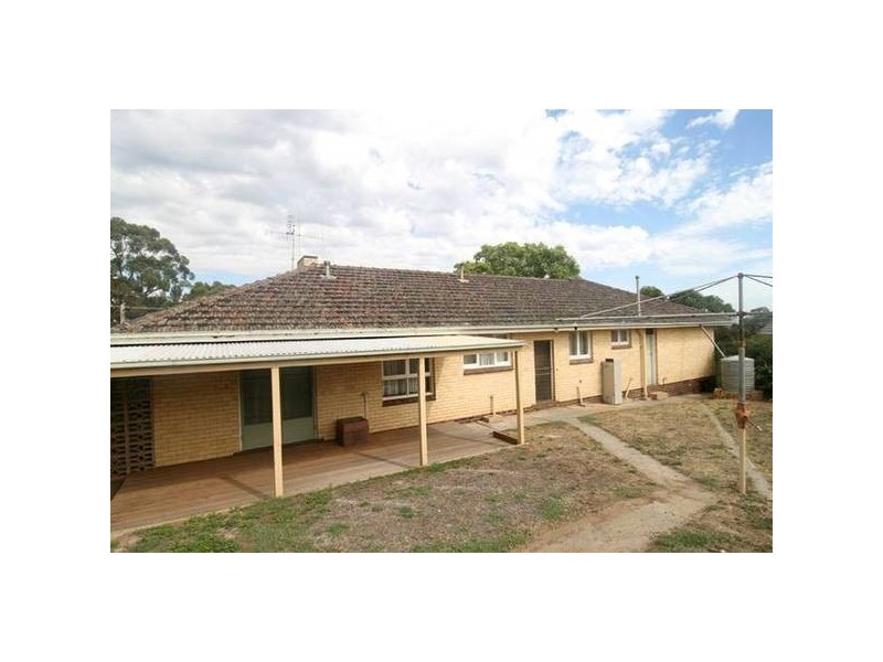 1 Wirth Street, Flora Hill VIC 3550