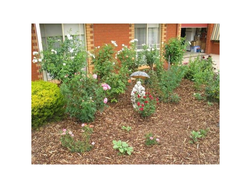 1/18 Lowe Street, Kangaroo Flat VIC 3555